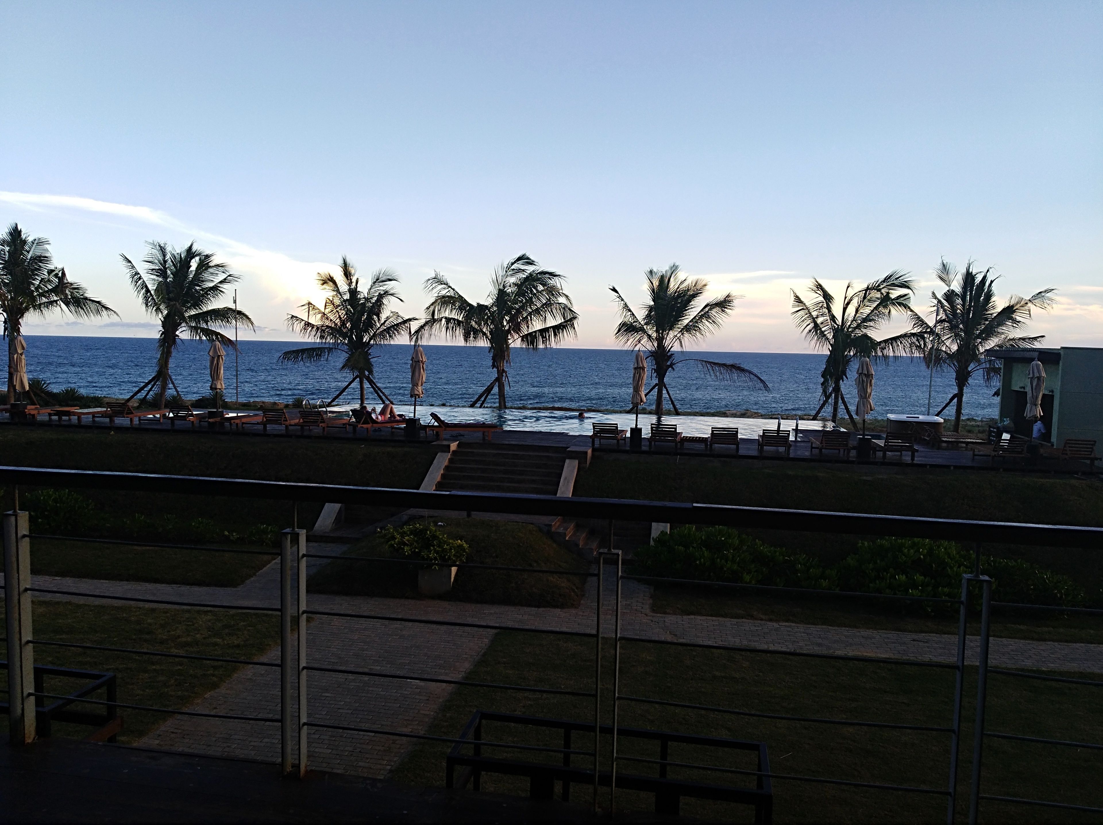 outdoor pool, free pool cabanas, pool umbrellas