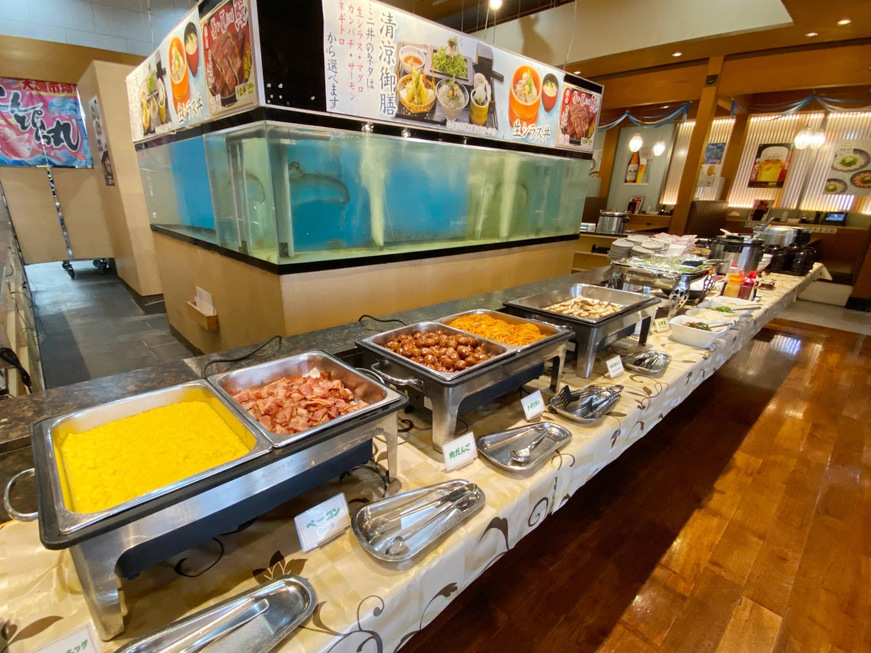Daily buffet breakfast for a fee