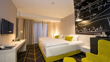 1 bedroom, hypo-allergenic bedding, in-room safe, blackout curtains