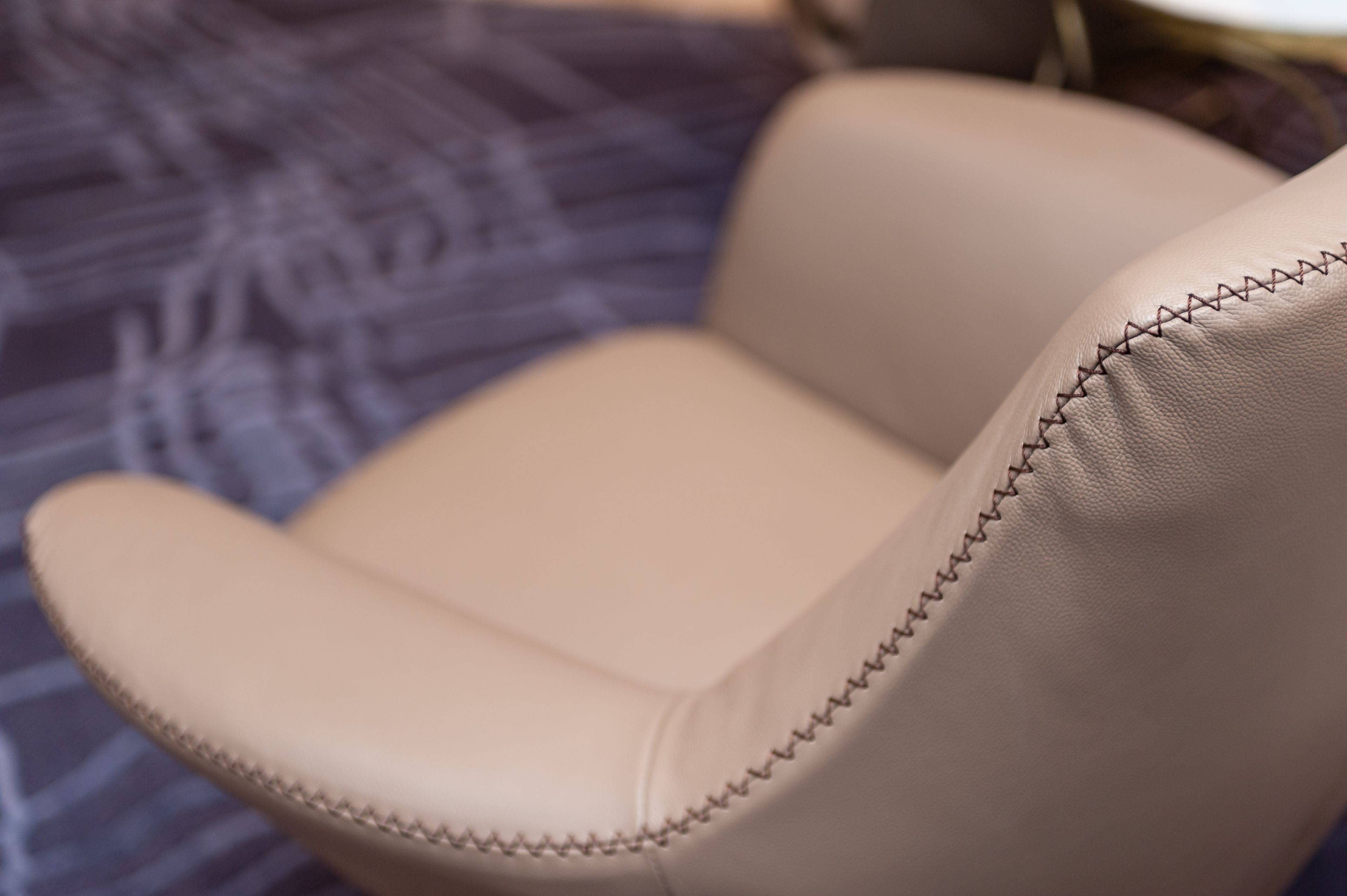 family room | living area | 32-inch flat-screen tv with cable channels, tv