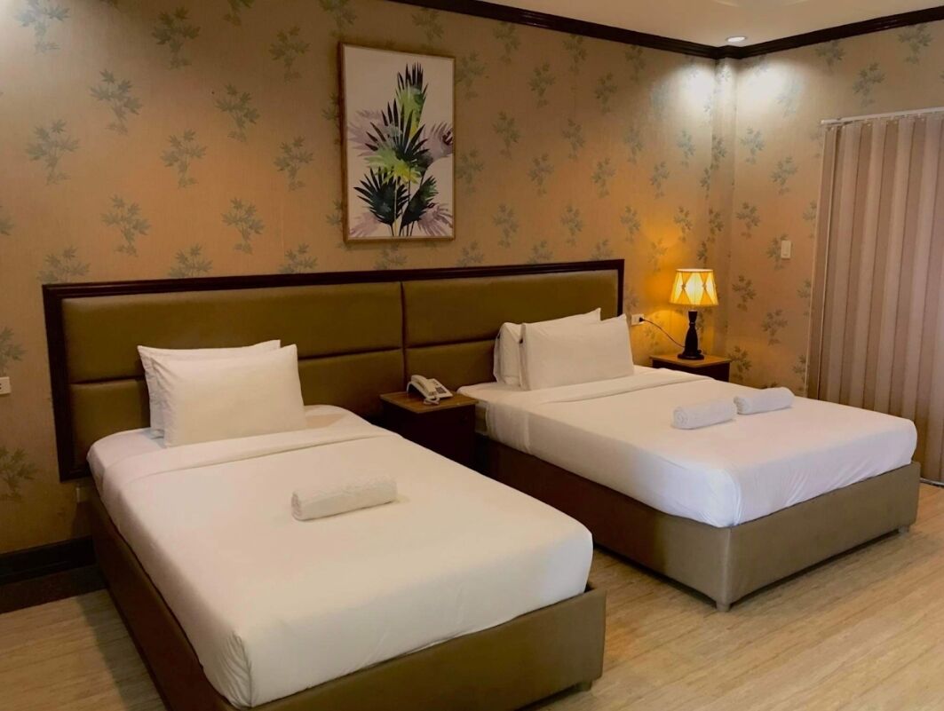 Desk, blackout curtains, free WiFi, bed sheets