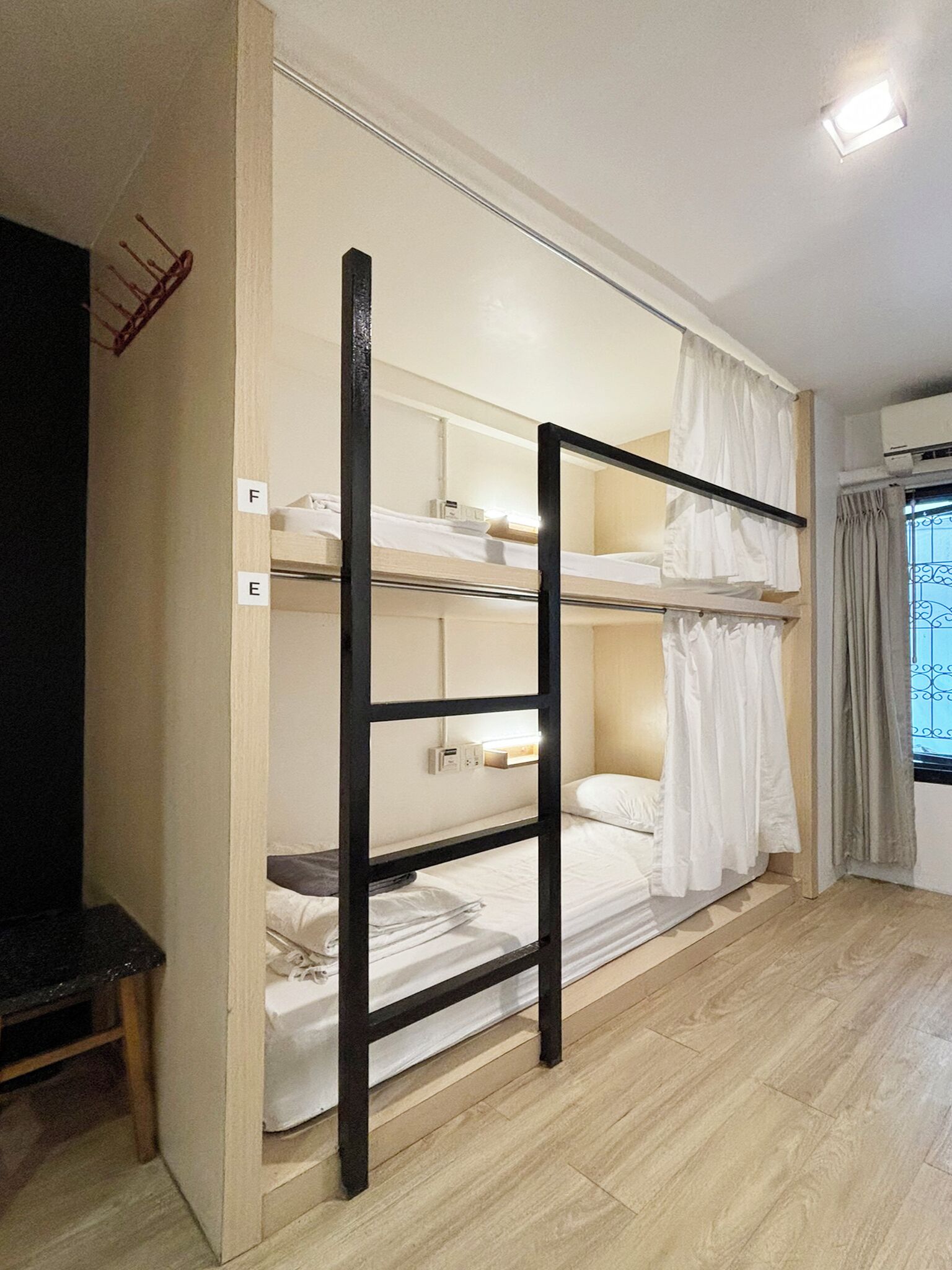 Family Room with Private Bathroom | Free WiFi