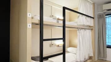 Family Room with Private Bathroom | Free WiFi