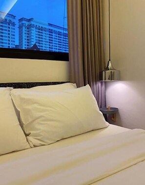 룸 (Private with Bathroom) | 무료 WiFi