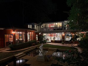 숙박 시설 정면