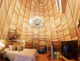 Minibar, cortinas blackout, tabla de planchar con plancha y wifi gratis 