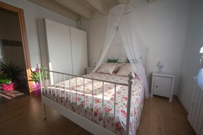 Deluxe-Doppelzimmer | Hochwertige Bettwaren, Schreibtisch, schallisolierte Zimmer