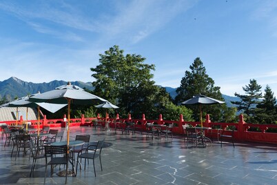 Lishan Guest House