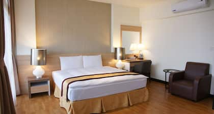 Lishan Guest House