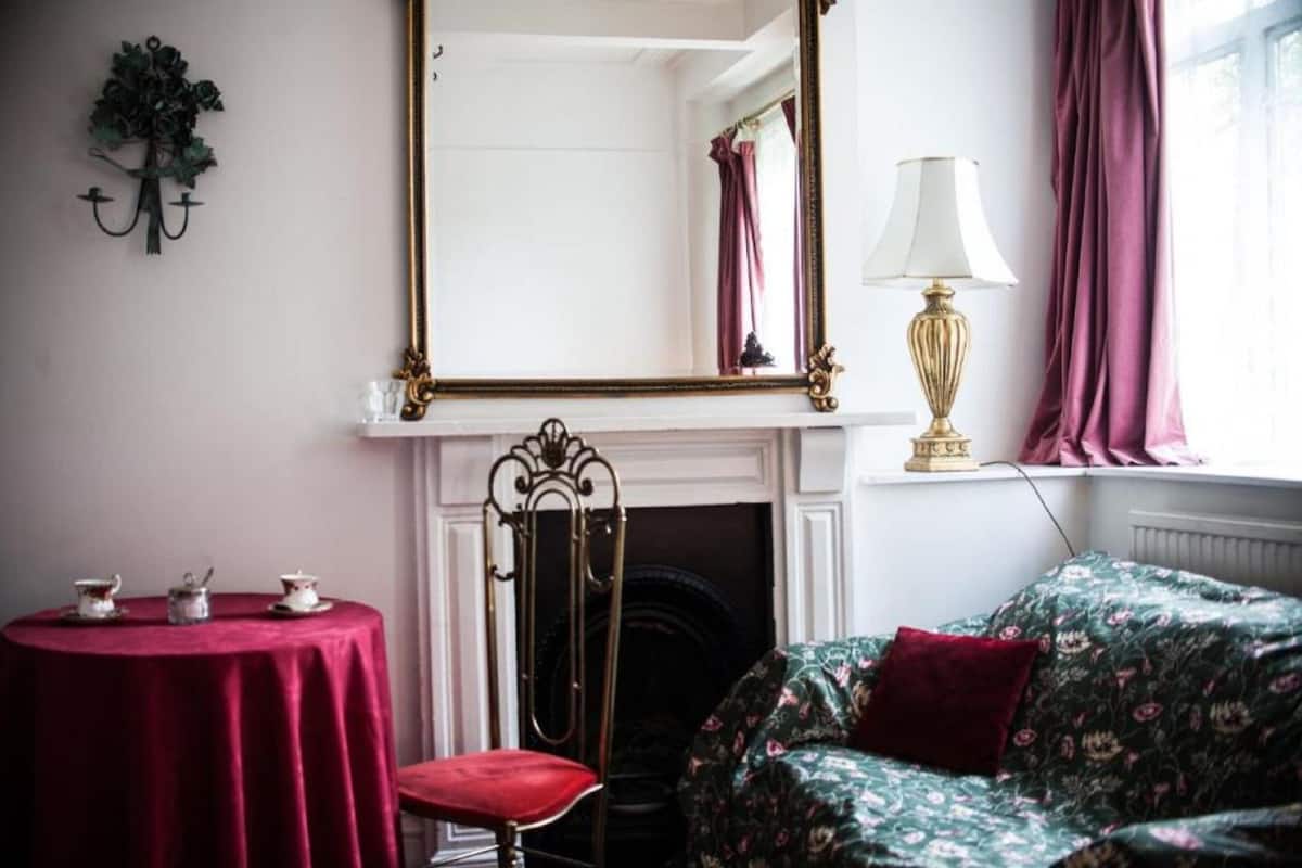 Deluxe Double Room | Memory foam beds, in-room safe, desk, iron/ironing board