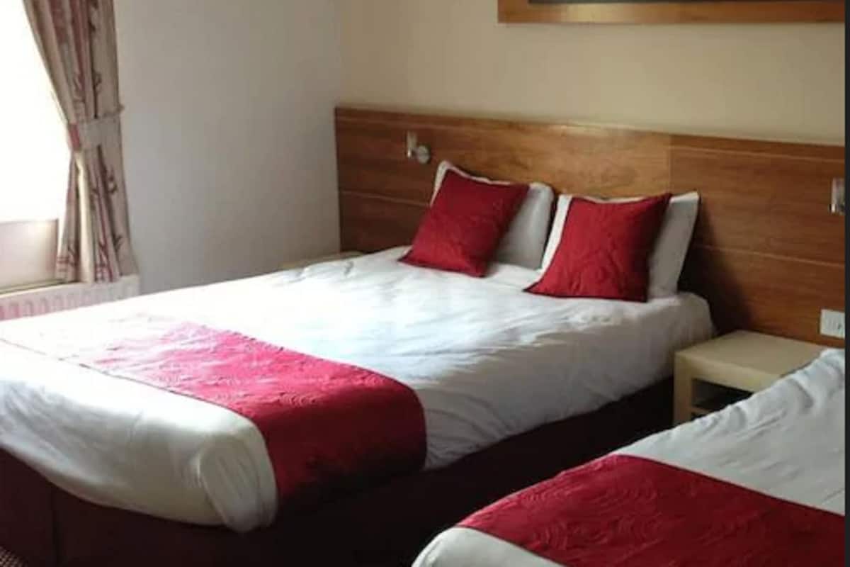 Fer et planche Ă repasser