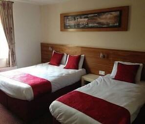 Iron/ironing board - Ashbourne House Hotel (Ashbourne)
