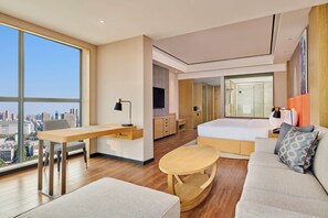 Premium-huone, 1 suuri parisänky | Ylelliset vuodevaatteet, untuvapeitot, pillowtop-patjalliset sängyt