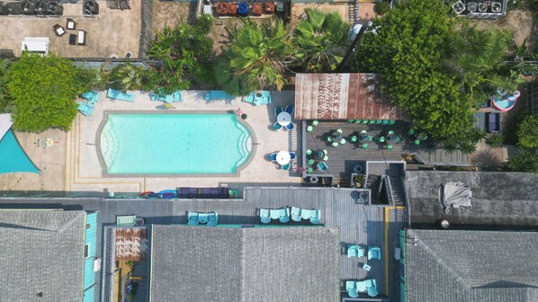 Exterior - Upper Deck Hotel and Bar - Adults Only (South Padre Island)