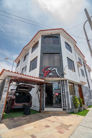 Façade de l’hébergement