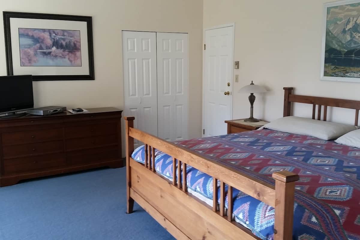 1 habitación, escritorio y wifi gratis