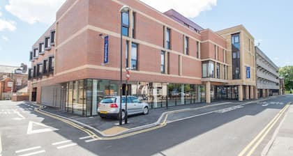 Travelodge Harrogate West Park