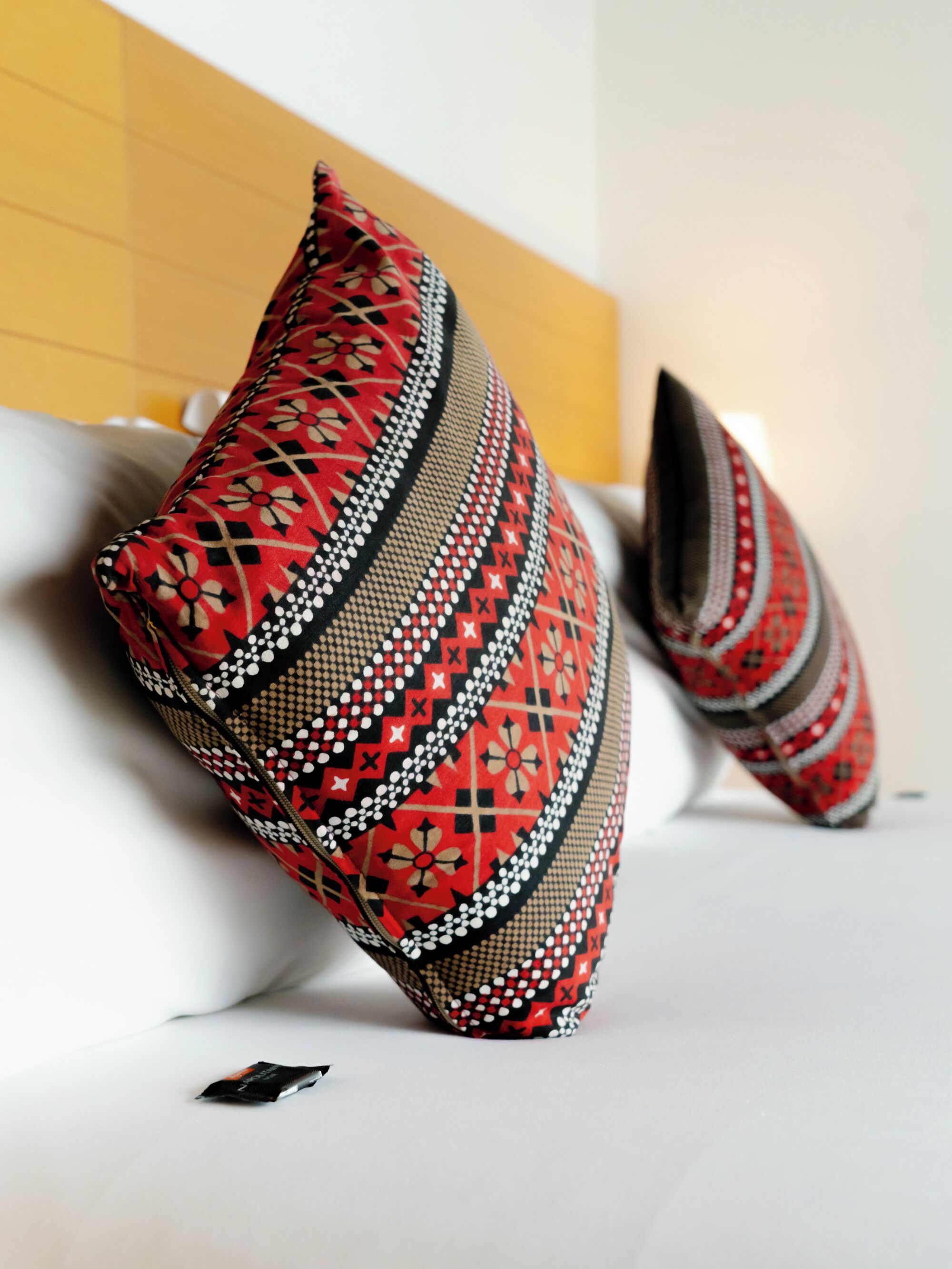 standard room, 1 queen bed | desk, blackout curtains, soundproofing, iron/ironing board