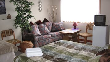 Family Room | Ruang tamu | TV