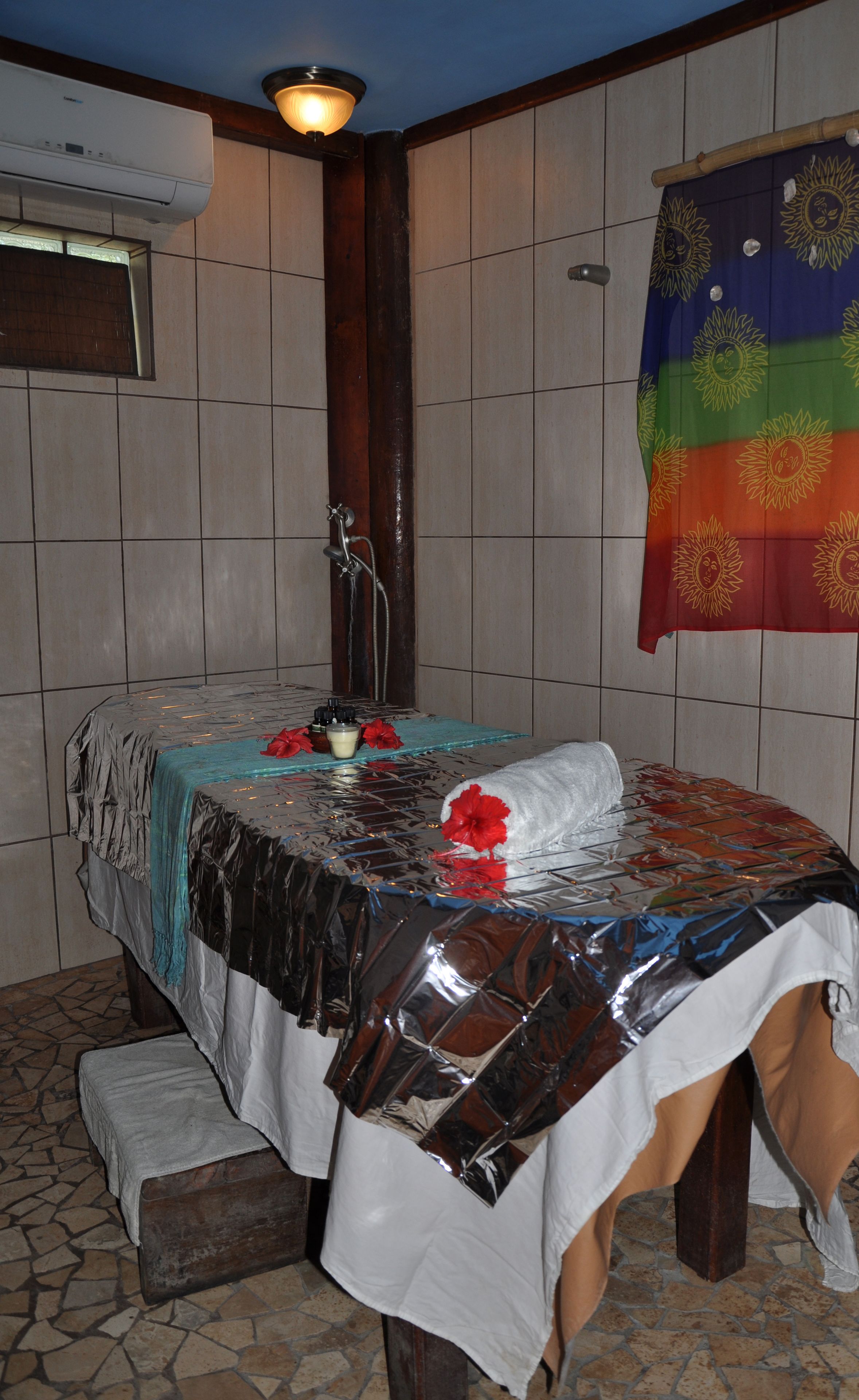 couples treatment room(s), body treatments, aromatherapy