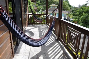 Royal Bungalow | Balcony