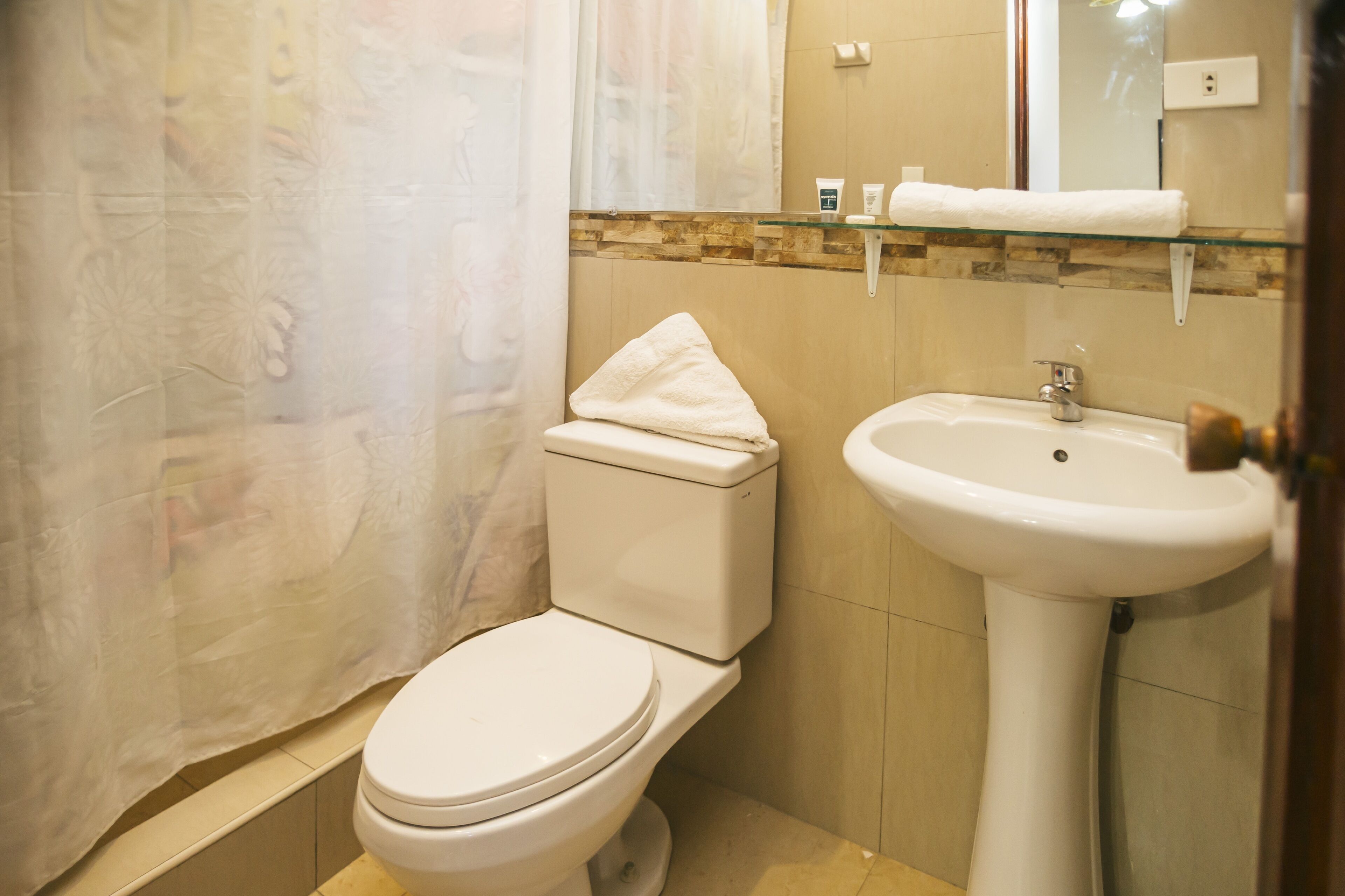 family room | bathroom | shower, free toiletries, towels