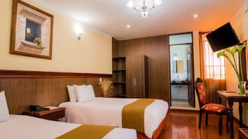 Twin Room | Desk, rollaway beds, free WiFi, bed sheets