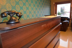 Reception - Le Saint-Etienne (Trujillo)
