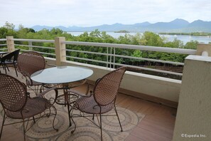 Family Room, Ocean View | Balcony
