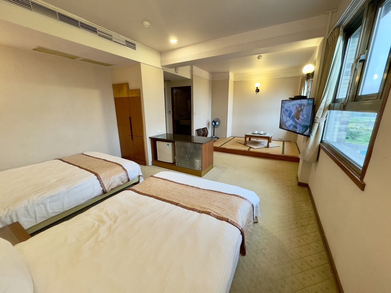 family quadruple room | desk, free wifi