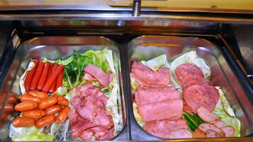 Free daily buffet breakfast