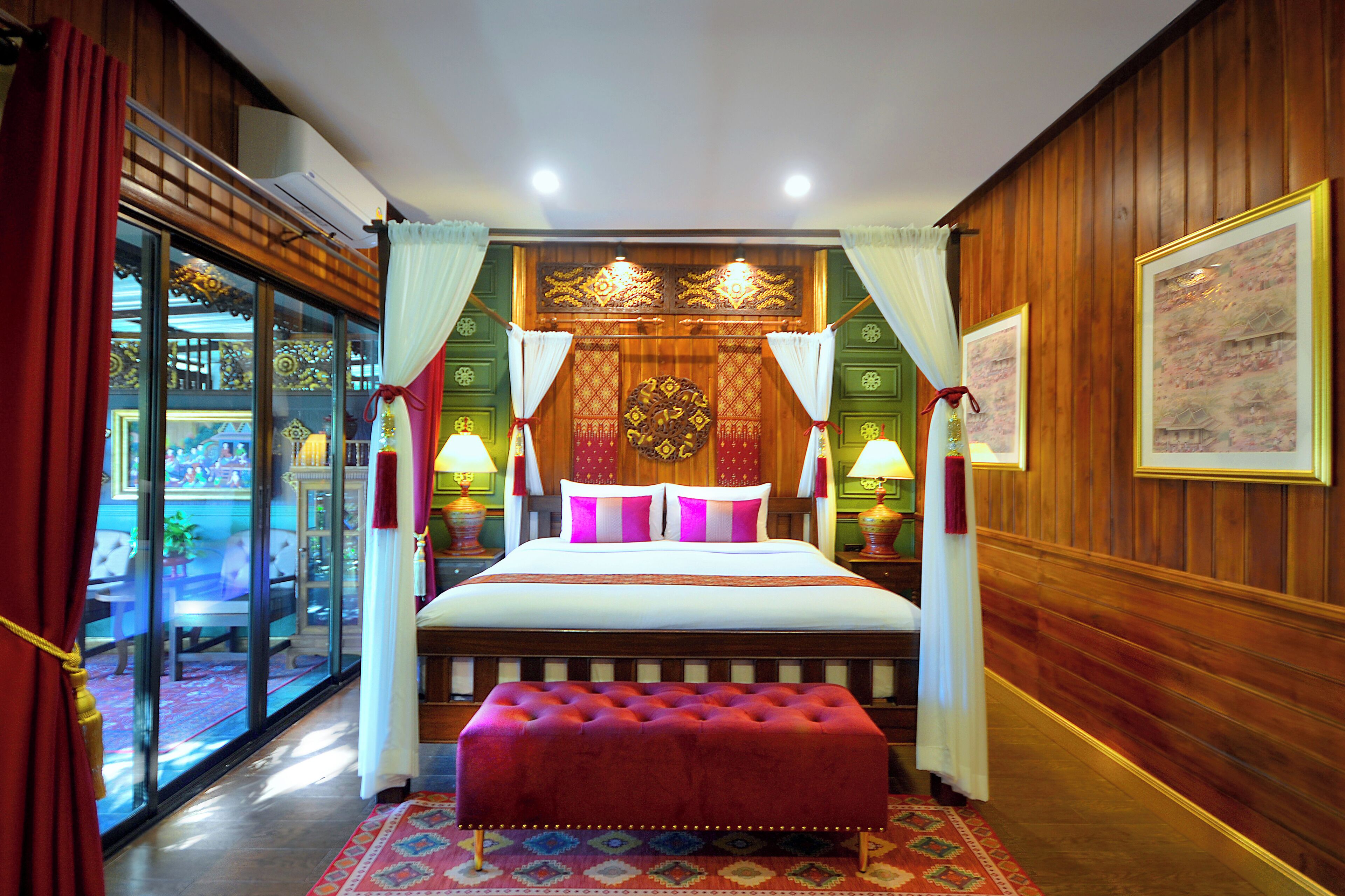 高级双人房 | 办公桌、免费 WiFi、床单