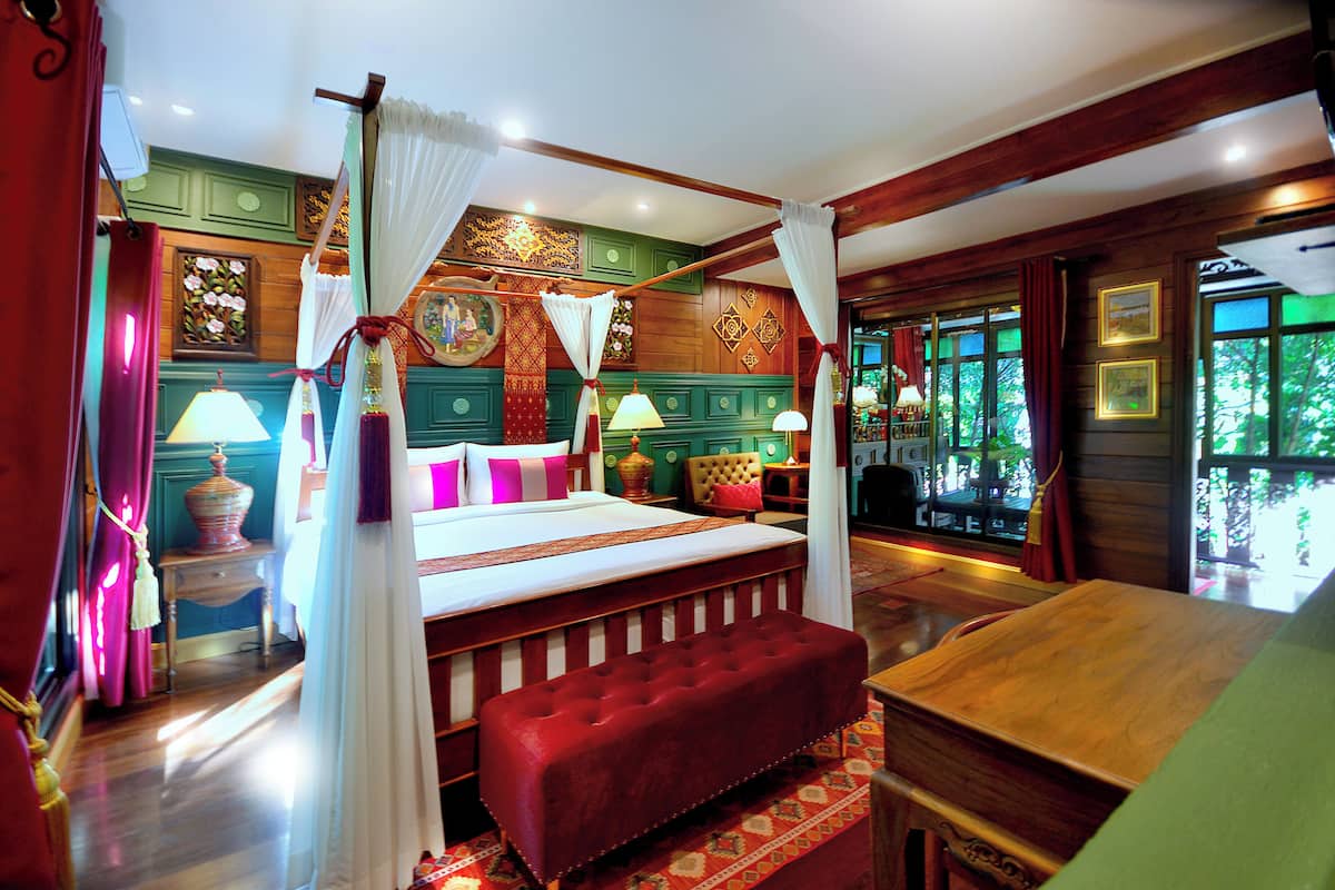 Superior Bungalow Double | Escritorio, wifi gratis y ropa de cama