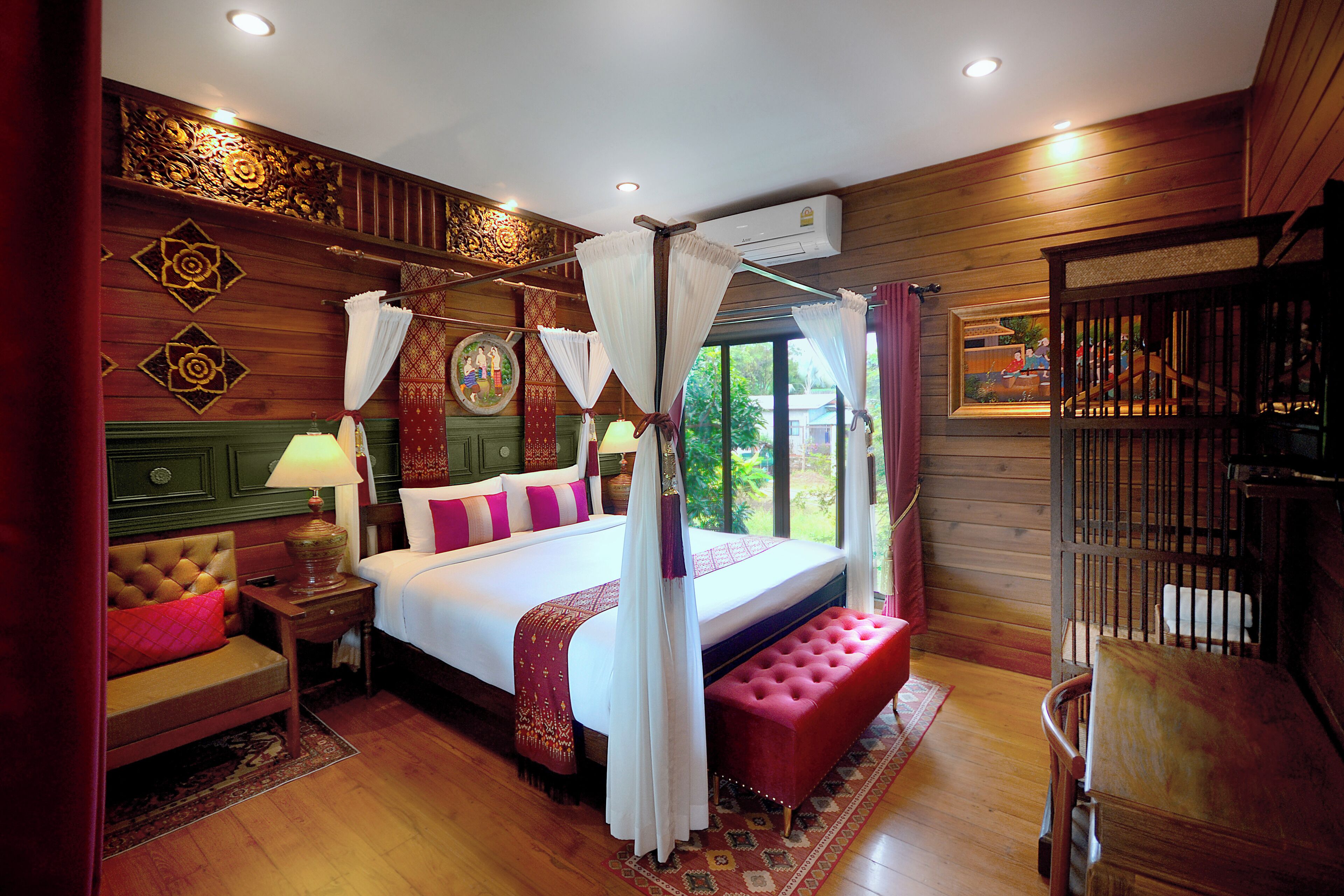 Superior Double Room | Desk, free WiFi, bed sheets