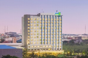 Exterior - PrimeBiz Cikarang (Cikarang)