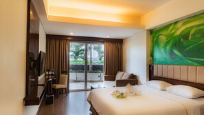 Deluxe Single Room, Balcony | 1 bedroom, minibar, in-room safe, desk - PrimeBiz Cikarang (Cikarang)