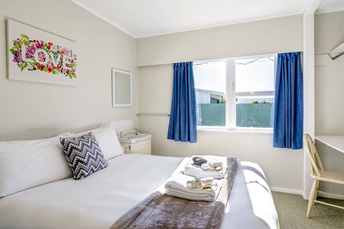Quadruple Room, 4 Bedrooms | Iron/ironing board, free cots/infant beds, free WiFi, bed sheets
