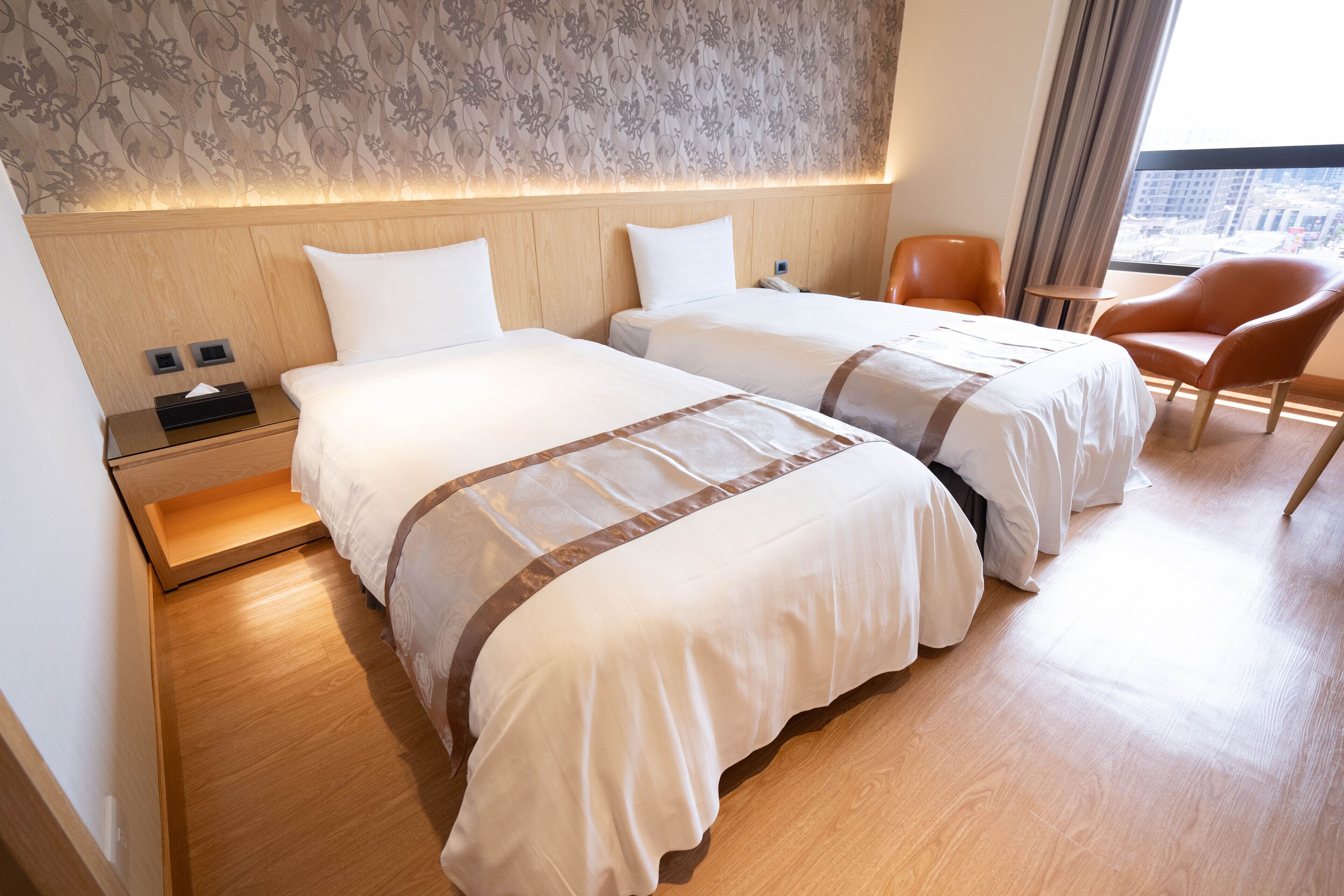 elite twin room | minibar, in-room safe, desk, blackout curtains