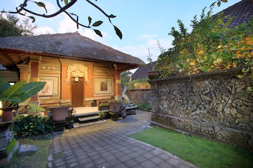 Arnawa Bungalow