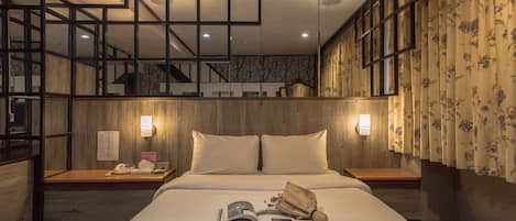 Double Room, 1 Double Bed | Desk, free WiFi