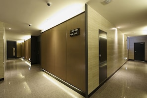 Hallway - Hotel B (Gwangju)