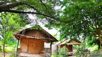 Bamboo Hut | Garden view