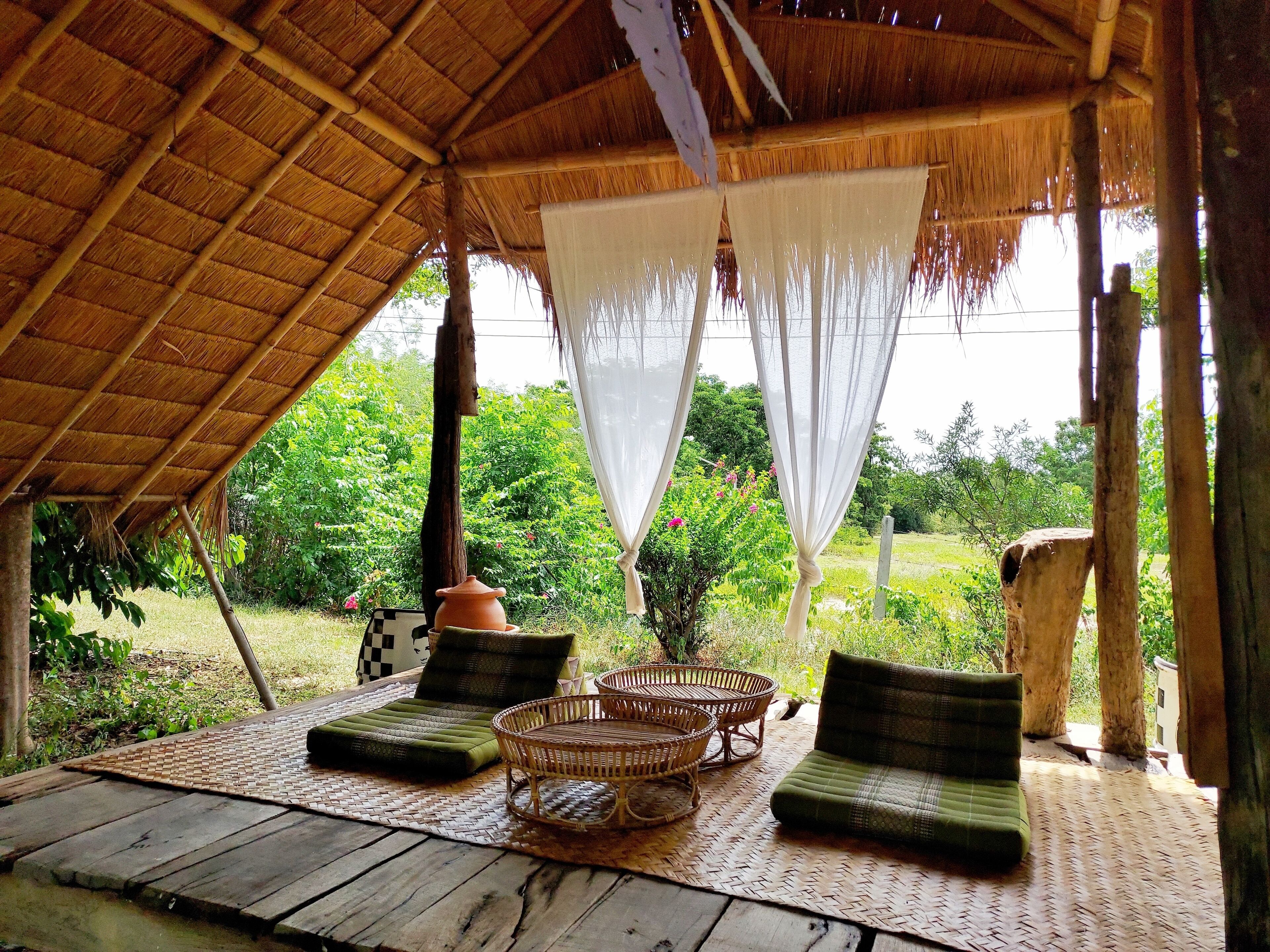 outdoor banquet area