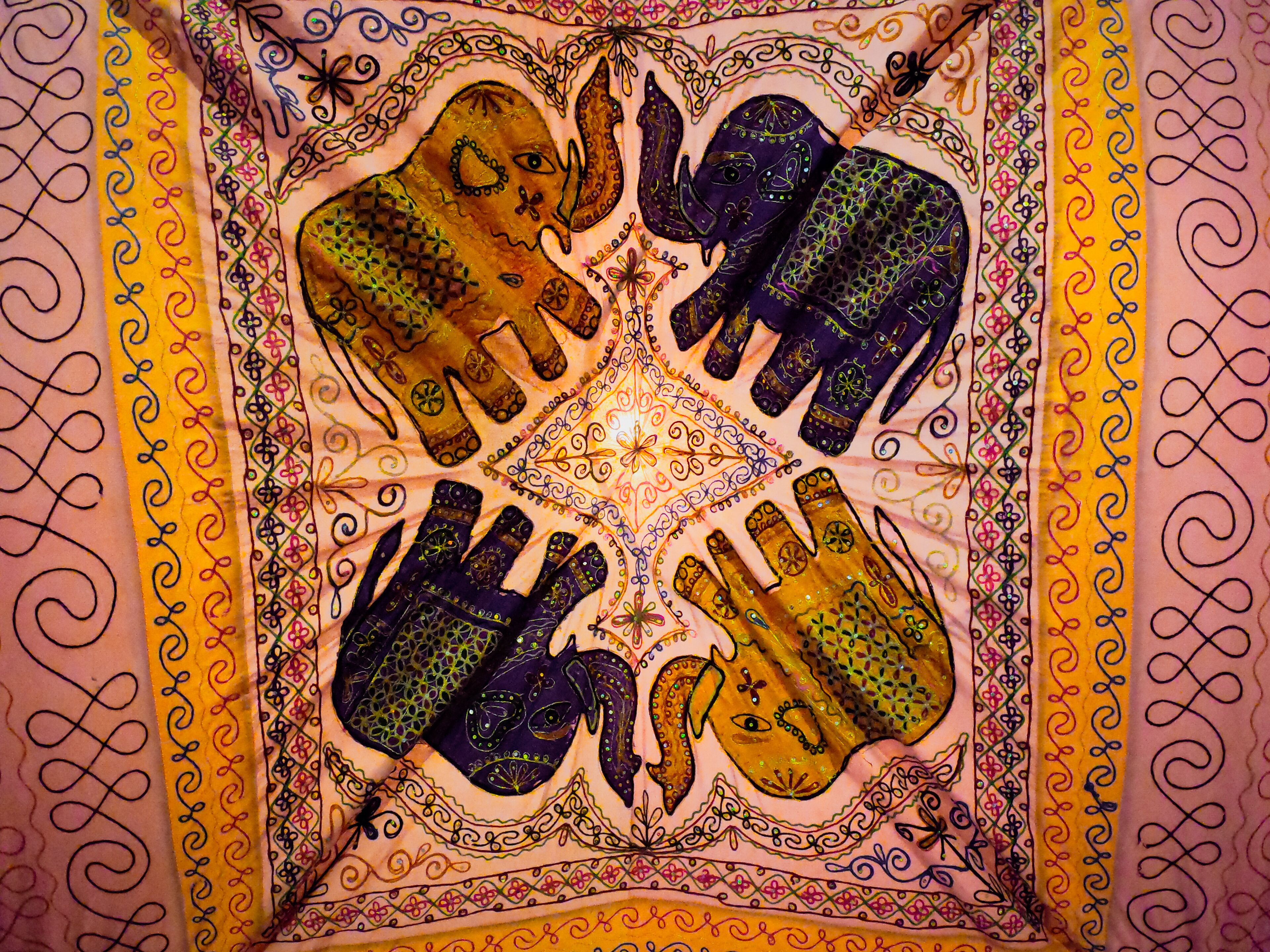 bann fa kieng din india style | bed sheets