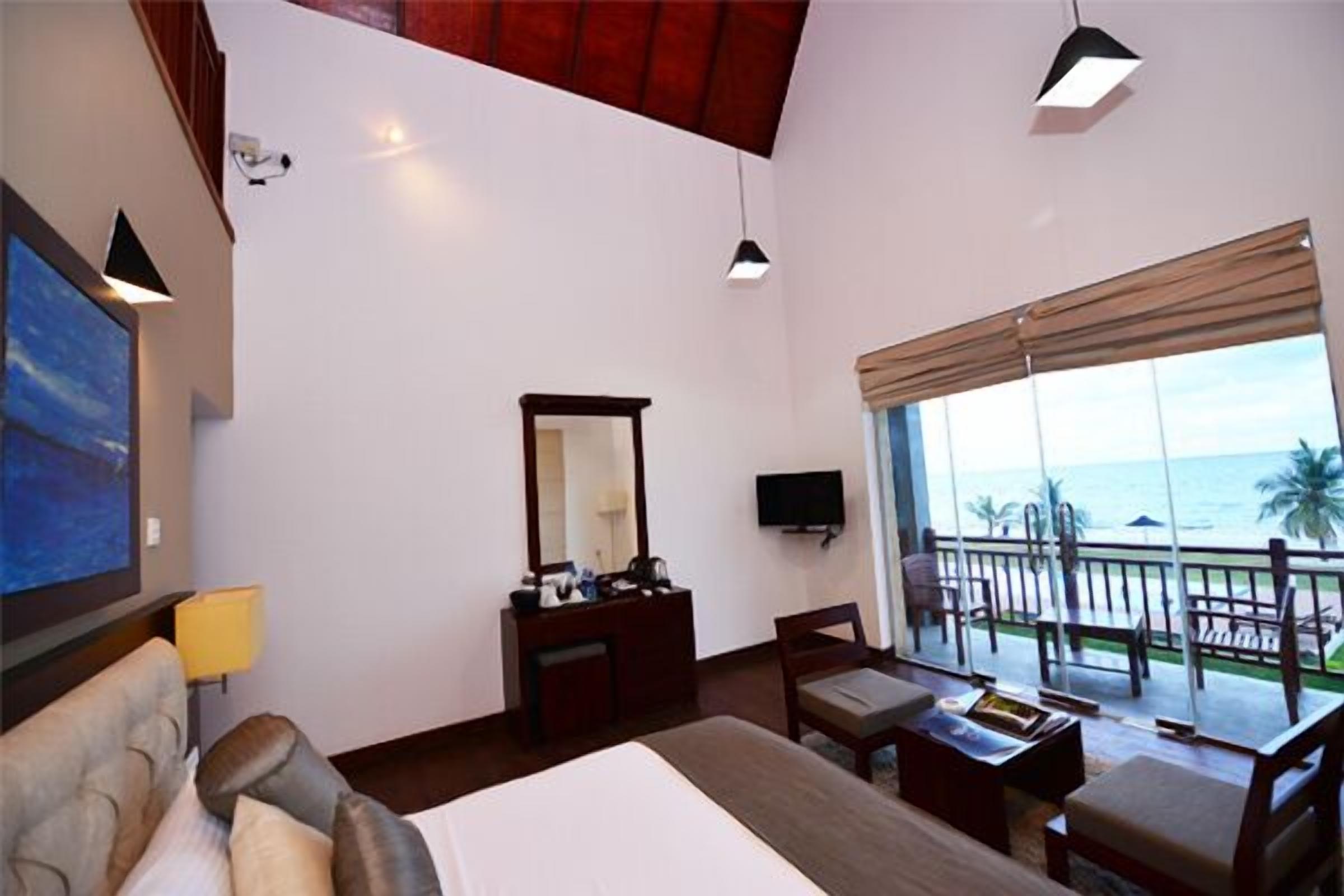 family room | room amenity