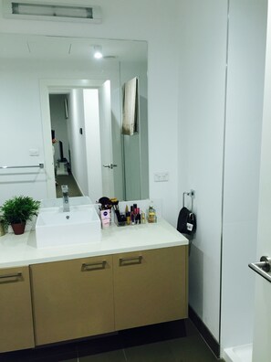 Two Bedroom Apartment | Bathroom