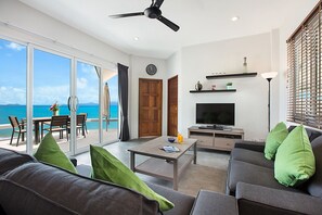 Living area - The Moonrakers (Koh Samui)