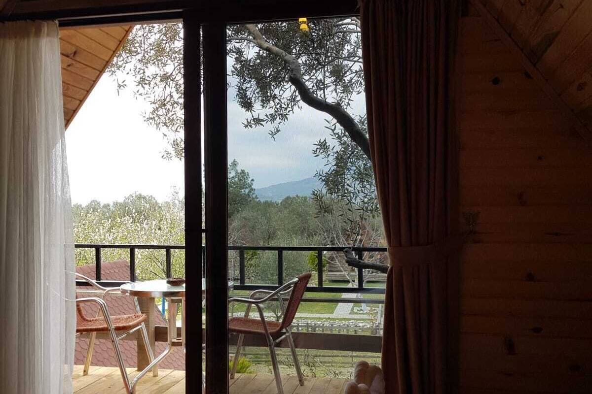 standard bungalow, 1 double bed, mountain view, garden area | living area | lcd tv