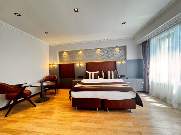 Egyptian cotton sheets, premium bedding, minibar, in-room safe - Blue Istanbul Hotel Taksim (Istanbul)