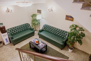 Lobby sitting area - Tatarskaya Usadba (Kazan)